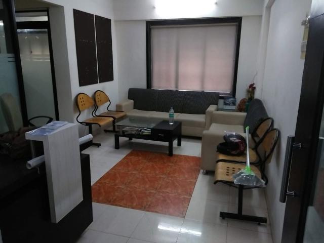 Rental | 3 BHK + 1200 Sq.Ft. Apartment in Vaidya Wada