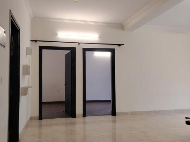 Rental | 3 BHK 1200 Sq.Ft. Apartment in Vasant Kunj