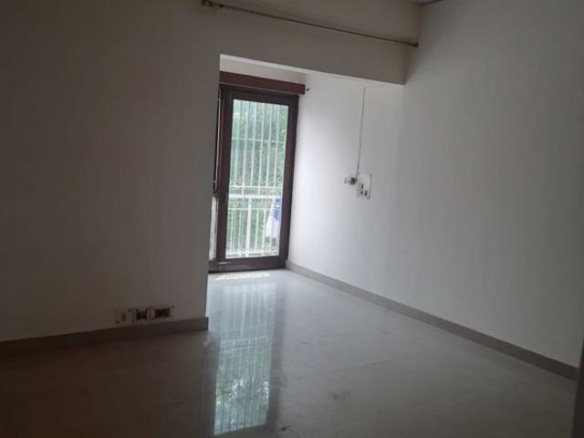 Rental | 3 BHK 1200 Sq.Ft. Apartment in Vikas Puri