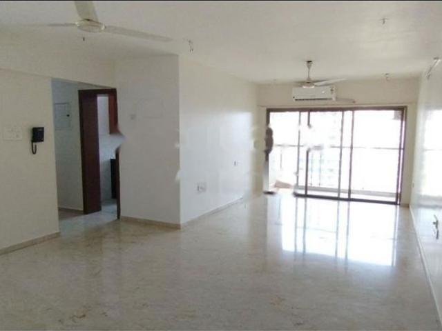 Rental | 3 BHK 1215 Sq.Ft. Apartment in K Raheja Vistas