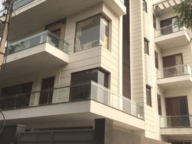 Rental | 3 BHK + 1234 Sq.Ft. Independent House in Sector 14