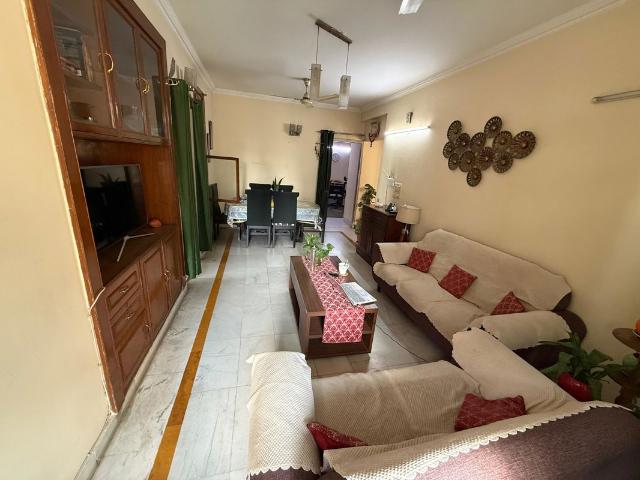 Rental | 3 BHK 1340 Sq.Ft. Apartment in Ansal Sushant Estate