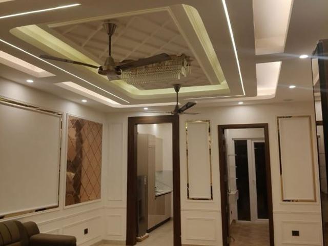 Rental | 3 BHK 1341 Sq.Ft. Apartment in Raj One Good Earth