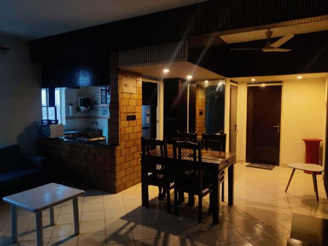 Rental | 3 BHK 1345 Sq.Ft. Apartment in Maple Heights