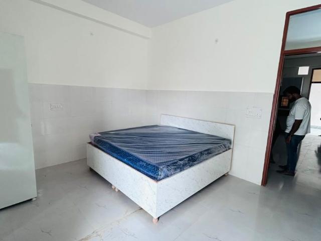 Rental | 3 BHK 1350 Sq.Yd. Apartment in Divya Angels