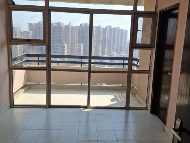 Rental | 3 BHK 1350 Sq.Ft. Apartment in Ansal Sushant Estate