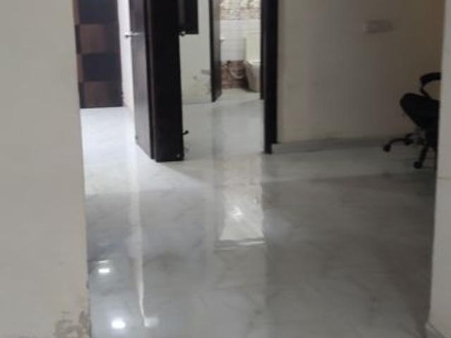 Rental | 3 BHK 1350 Sq.Ft. Apartment in ABCZ East Platinum