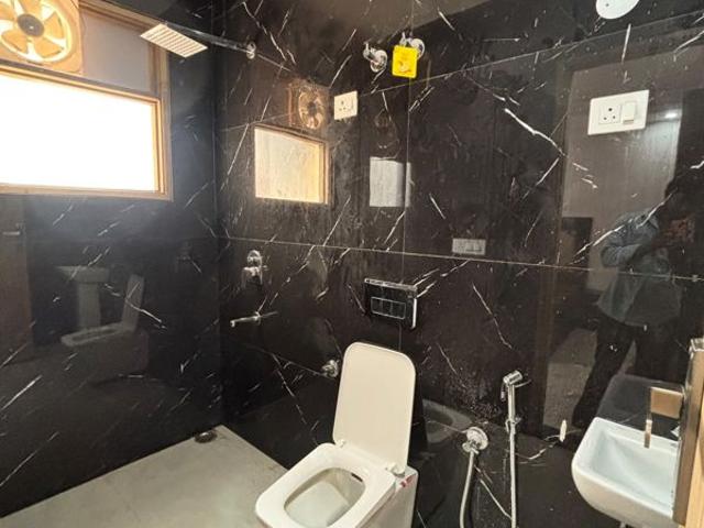Rental | 3 BHK + 1350 Sq.Ft. Apartment in Advetaya Smart Homes