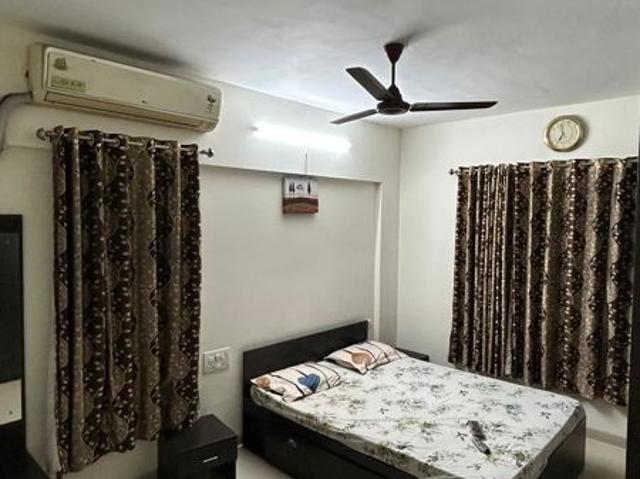 Rental | 3 BHK 1350 Sq.Ft. Apartment in AR Atlas
