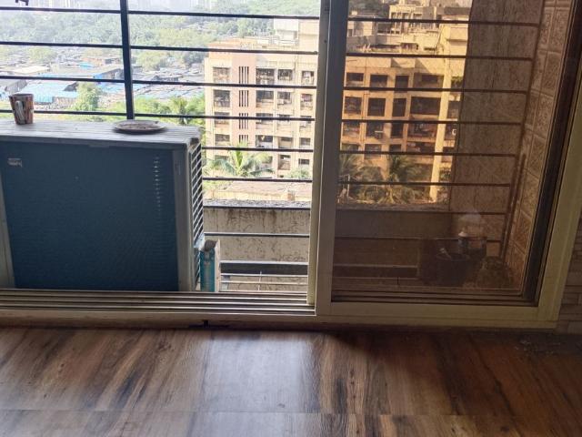 Rental | 3 BHK 1350 Sq.Ft. Apartment in Ashish Swapnalok Towers