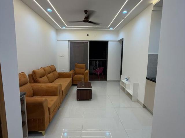 Rental | 3 BHK + 1350 Sq.Ft. Apartment in Gera Planet Of Joy