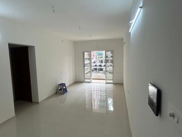 Rental | 3 BHK 1350 Sq.Ft. Apartment in K Raheja Sterling