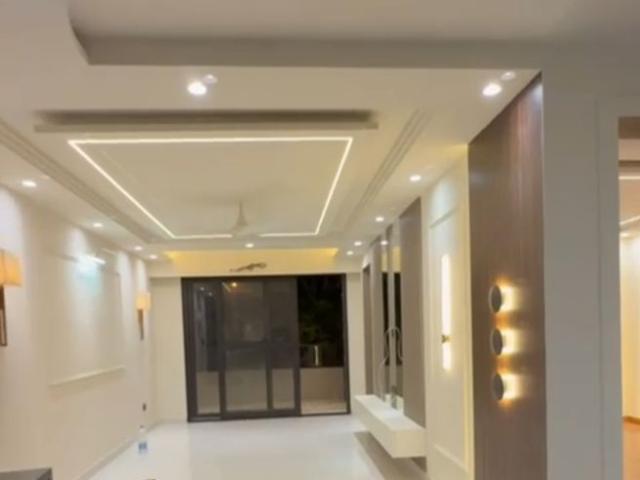 Rental | 3 BHK 1350 Sq.Ft. Apartment in Janakpuri