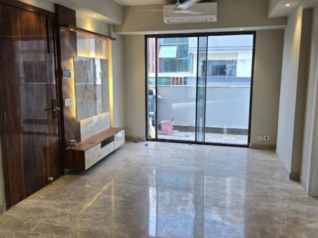 Rental | 3 BHK 1350 Sq.Ft. Apartment in Signature Global City 63A