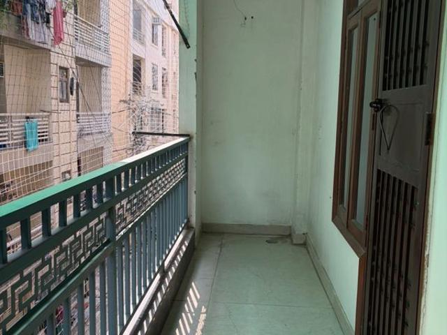 Rental | 3 BHK + 1350 Sq.Ft. Apartment in Palm Residency Chhatarpur