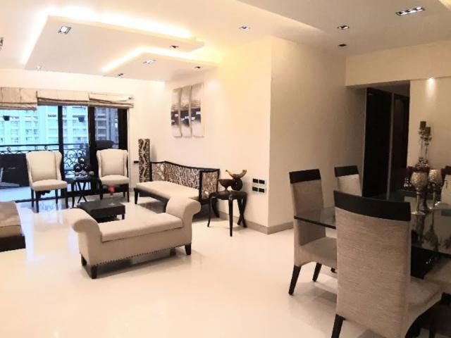 Rental | 3 BHK + 1350 Sq.Ft. Apartment in Runwal Elegante