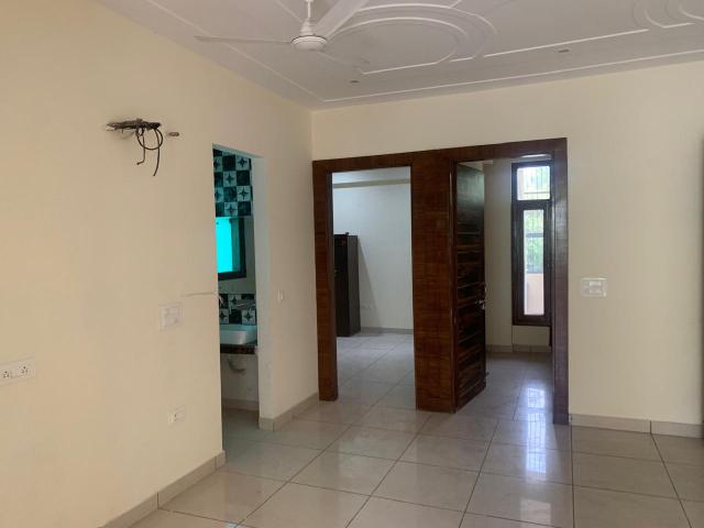 Rental | 3 BHK 1350 Sq.Ft. Independent House in Sector 100