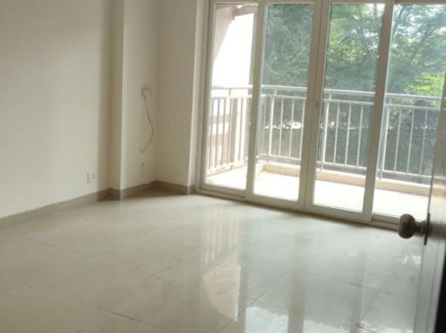 Rental | 3 BHK + 1355 Sq.Ft. Apartment in Unitech Uniworld Gardens 2