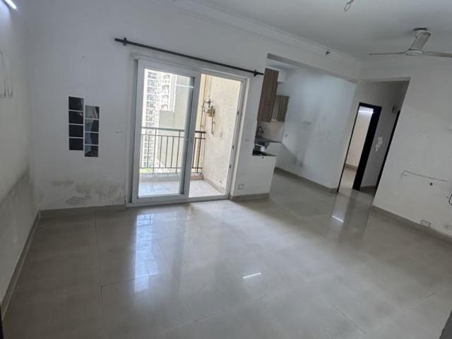 Rental | 3 BHK 1360 Sq.Ft. Apartment in Paramount Floraville