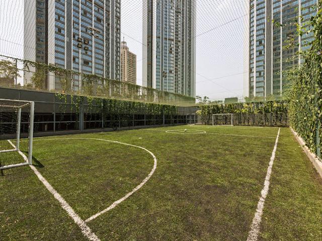 Rental | 3 BHK 1367 Sq.Ft. Apartment in Oberoi Realty Esquire
