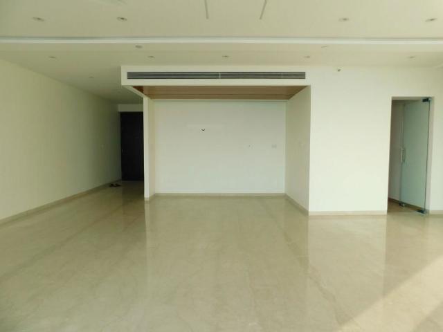 Rental | 3 BHK + 1366 Sq.Ft. Apartment in Oberoi Realty Esquire