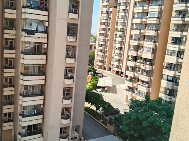 Rental | 3 BHK 1375 Sq.Ft. Apartment in Ansal Sushant Estate