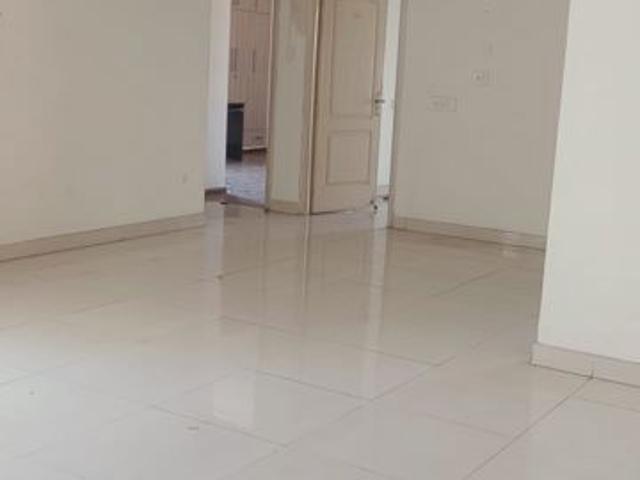 Rental | 3 BHK 1375 Sq.Ft. Apartment in Sector 76