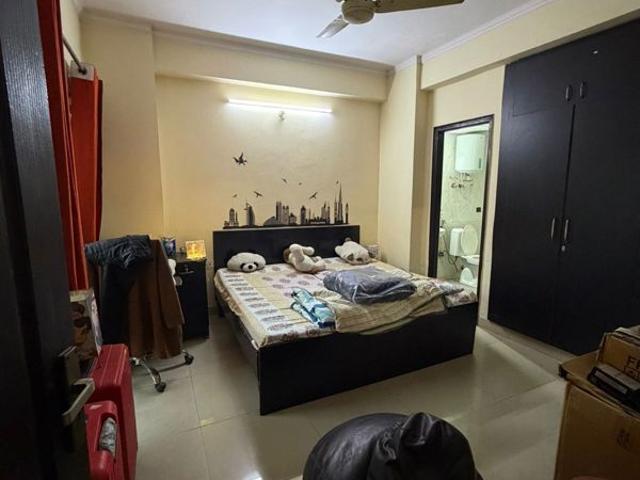 Rental | 3 BHK 1375 Sq.Ft. Apartment in Sector 82