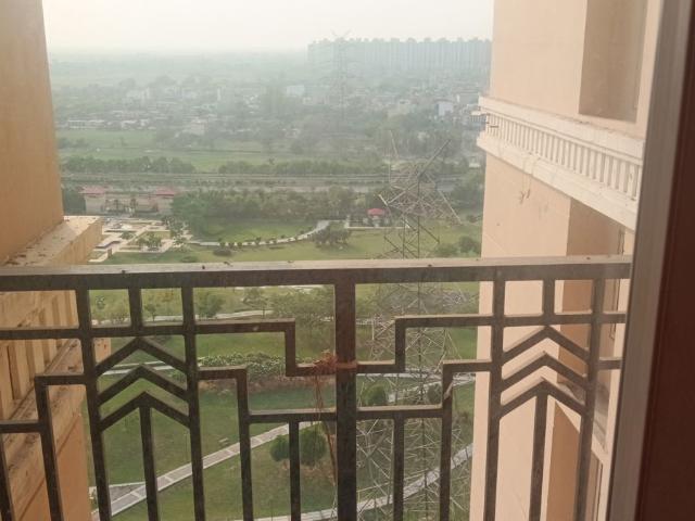 Rental | 3 BHK 1395 Sq.Ft. Apartment in Ace Medley Avenue