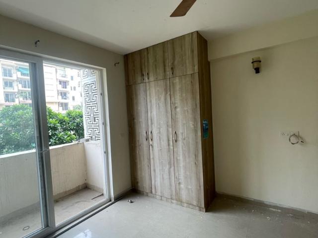 Rental | 3 BHK + 1395 Sq.Ft. Apartment in Emaar Emerald Estate