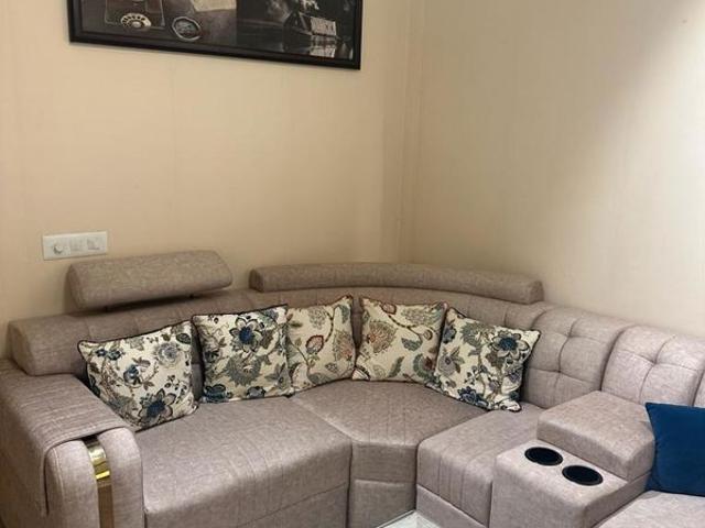Rental | 3 BHK 1395 Sq.Ft. Apartment in Omaxe The Resort