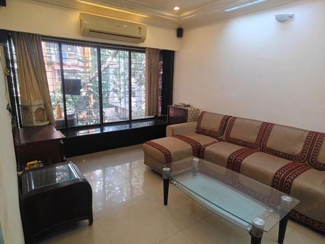 Rental | 3 BHK 1300 Sq.Ft. Apartment in Andheri West