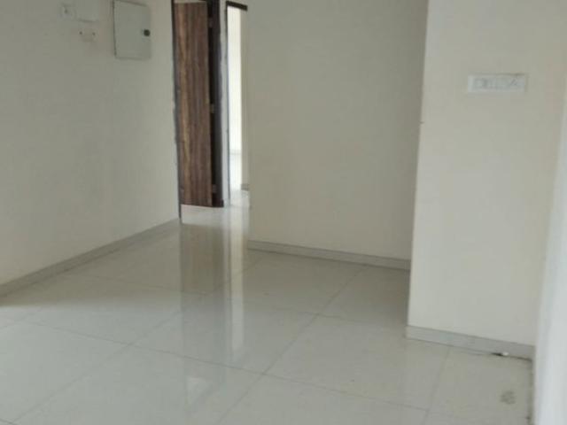 Rental | 3 BHK 1300 Sq.Ft. Apartment in Anmol CHS Goregaon