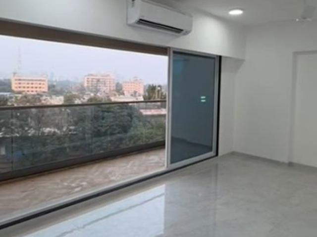 Rental | 3 BHK 1300 Sq.Ft. Apartment in Aayush Ayaansh