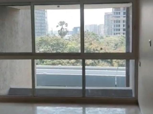 Rental | 3 BHK 1300 Sq.Ft. Apartment in Akshar Amar Mansion