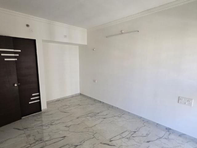 Rental | 3 BHK 1300 Sq.Ft. Apartment in Aurigaa Mirai