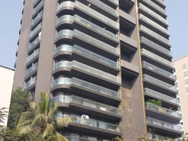 Rental | 3 BHK 1300 Sq.Ft. Apartment in DLH Legacy