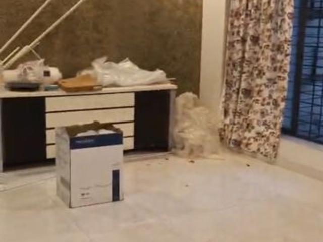 Rental | 3 BHK 1300 Sq.Ft. Apartment in Lokhandwala Complex