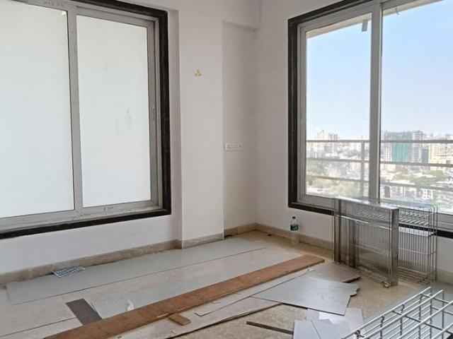 Rental | 3 BHK + 1300 Sq.Ft. Apartment in Matunga East
