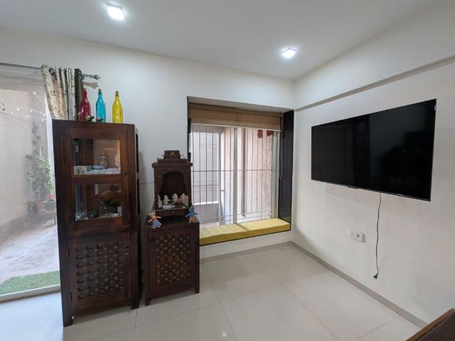 Rental | 3 BHK 1300 Sq.Ft. Apartment in Sai Innovision 7 Avenues