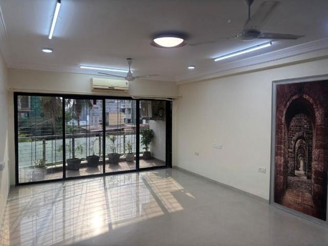 Rental | 3 BHK 1300 Sq.Ft. Apartment in Sanjeev Enclave