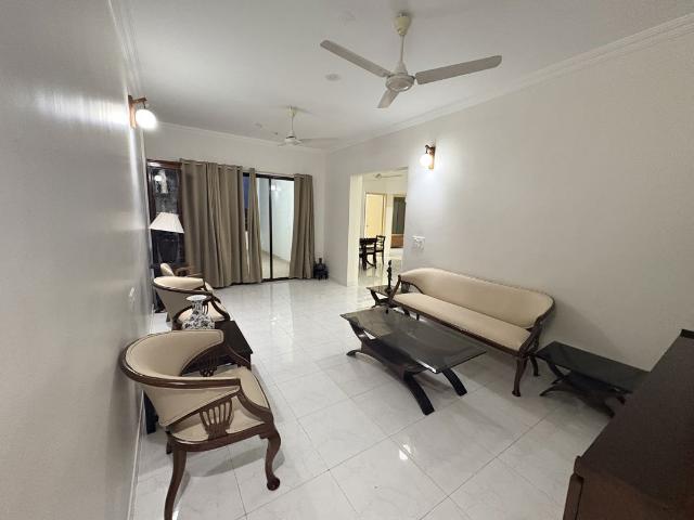 Rental | 3 BHK 1300 Sq.Ft. Apartment in Sunshree Gold