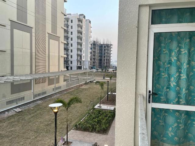 Rental | 3 BHK 1307 Sq.Ft. Apartment in Sushma Joynest MOH