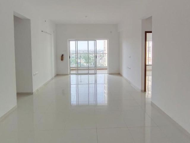 Rental | 3 BHK 1314 Sq.Ft. Apartment in Runwal The Central Park