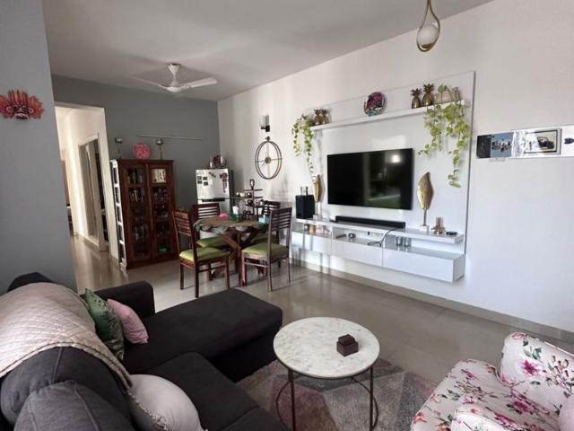 Rental | 3 BHK + 1320 Sq.Ft. Apartment in Emaar Emerald Estate