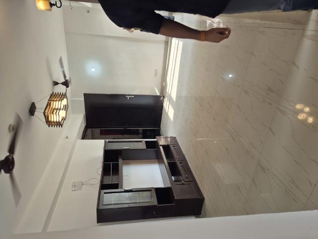 Rental | 3 BHK 1320 Sq.Ft. Apartment in Nimbus The Hyde park