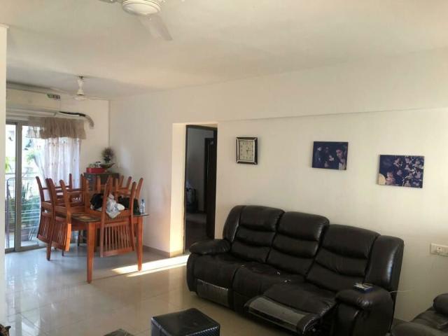 Rental | 3 BHK 1327 Sq.Ft. Apartment in Bhusari Colony