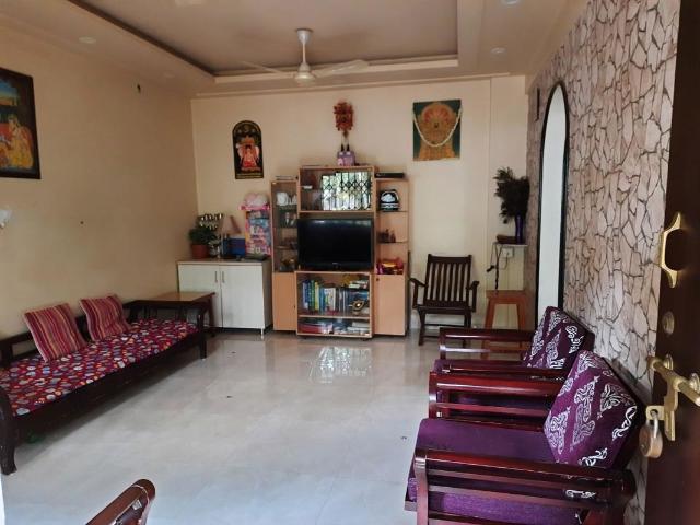 Rental | 3 BHK 1325 Sq.Ft. Apartment in Kumar Parisar