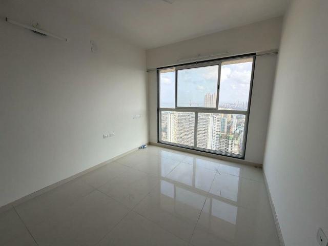 Rental | 3 BHK + 1325 Sq.Ft. Apartment in L&T Crescent Bay T2