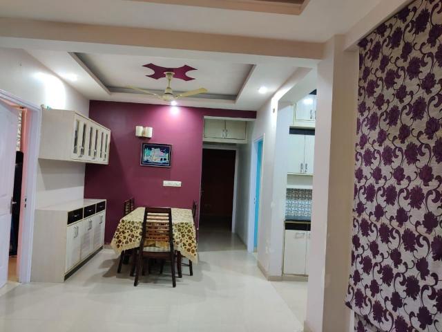 Rental | 3 BHK + 1326 Sq.Ft. Apartment in Tulip White